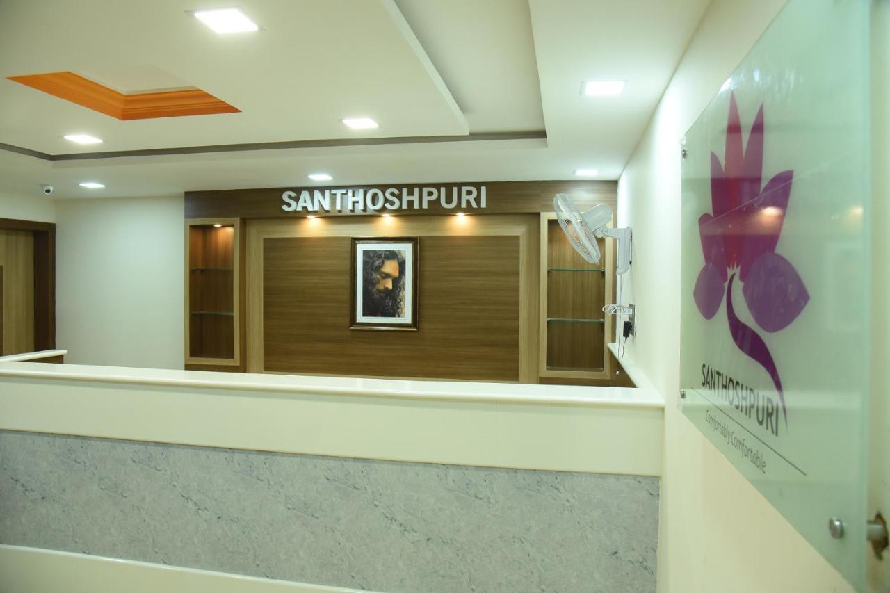 Santhoshpuri Hotel Coimbatore Exterior foto